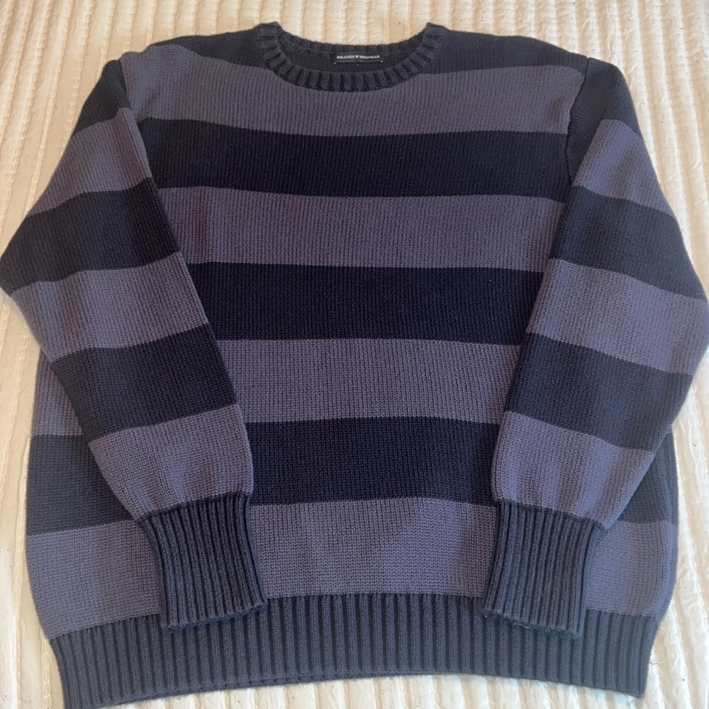 brandy melville blue and navy striped brianna sweater 💙